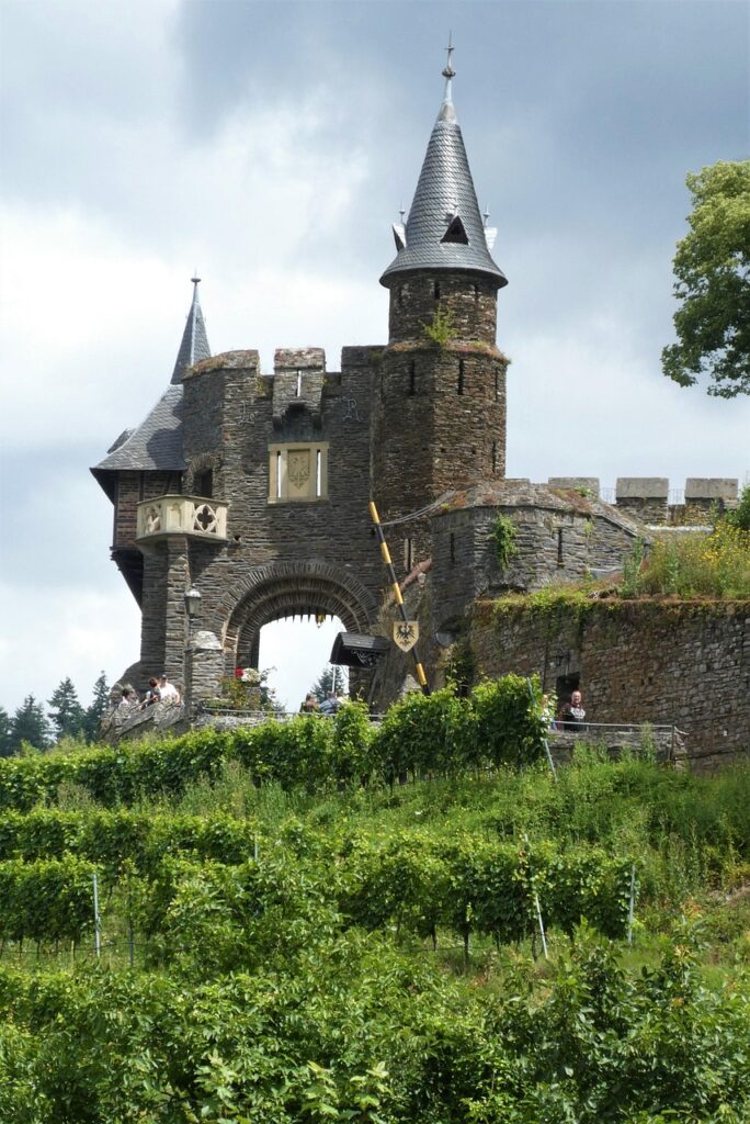 castle, towers, nature, museum, cochem, moselle, germany, history, architecture, defense, lock, landscape, mountains, tourism